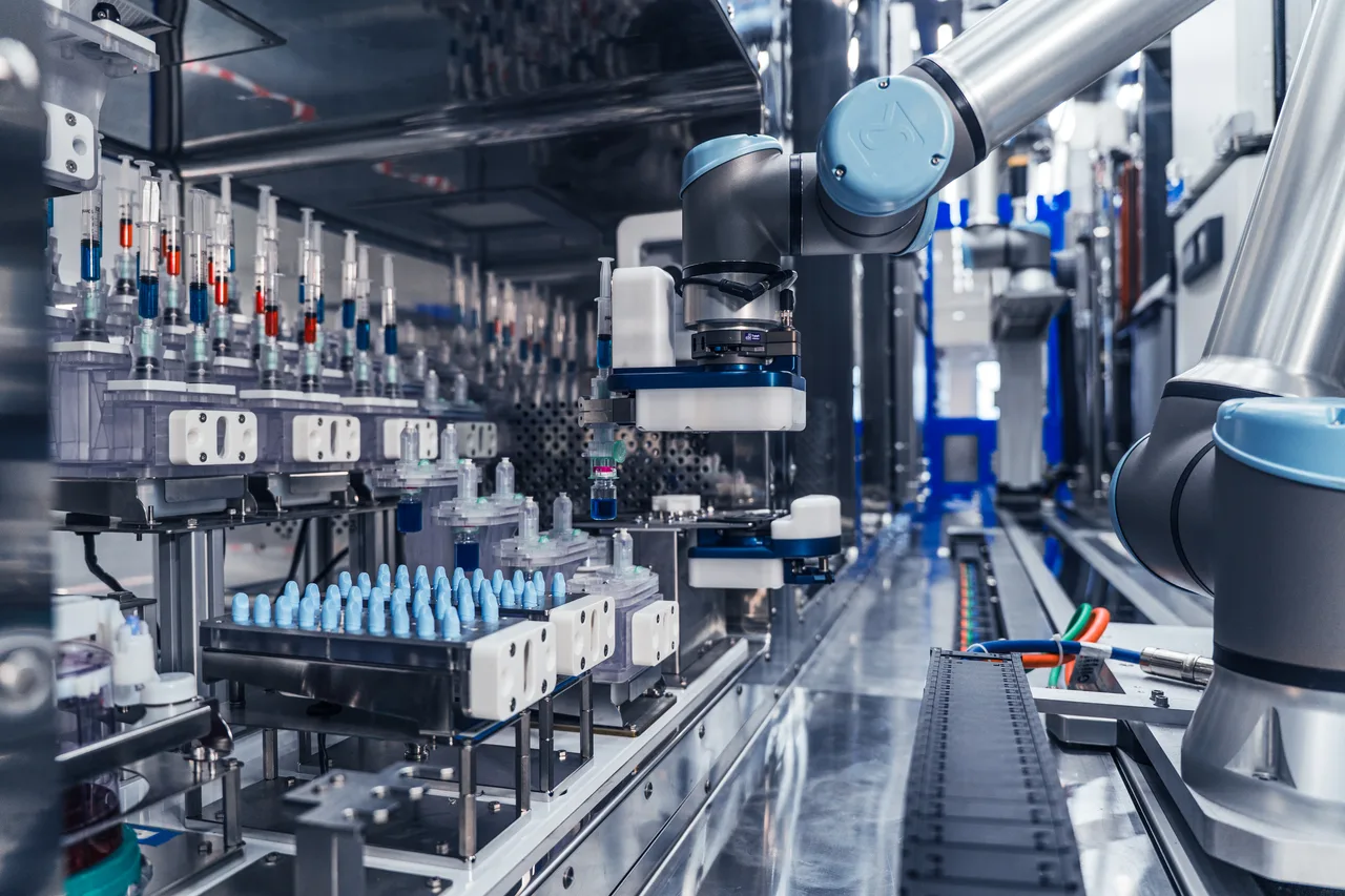 Robotic cluster in operation